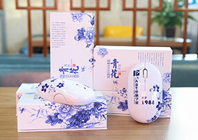 呼和浩特新华互联网科技学校邮寄礼品实物图